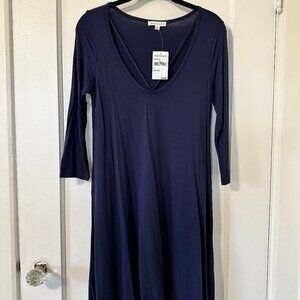 Socialite Women's 3/4 Sleeve Navy Dress- Size S